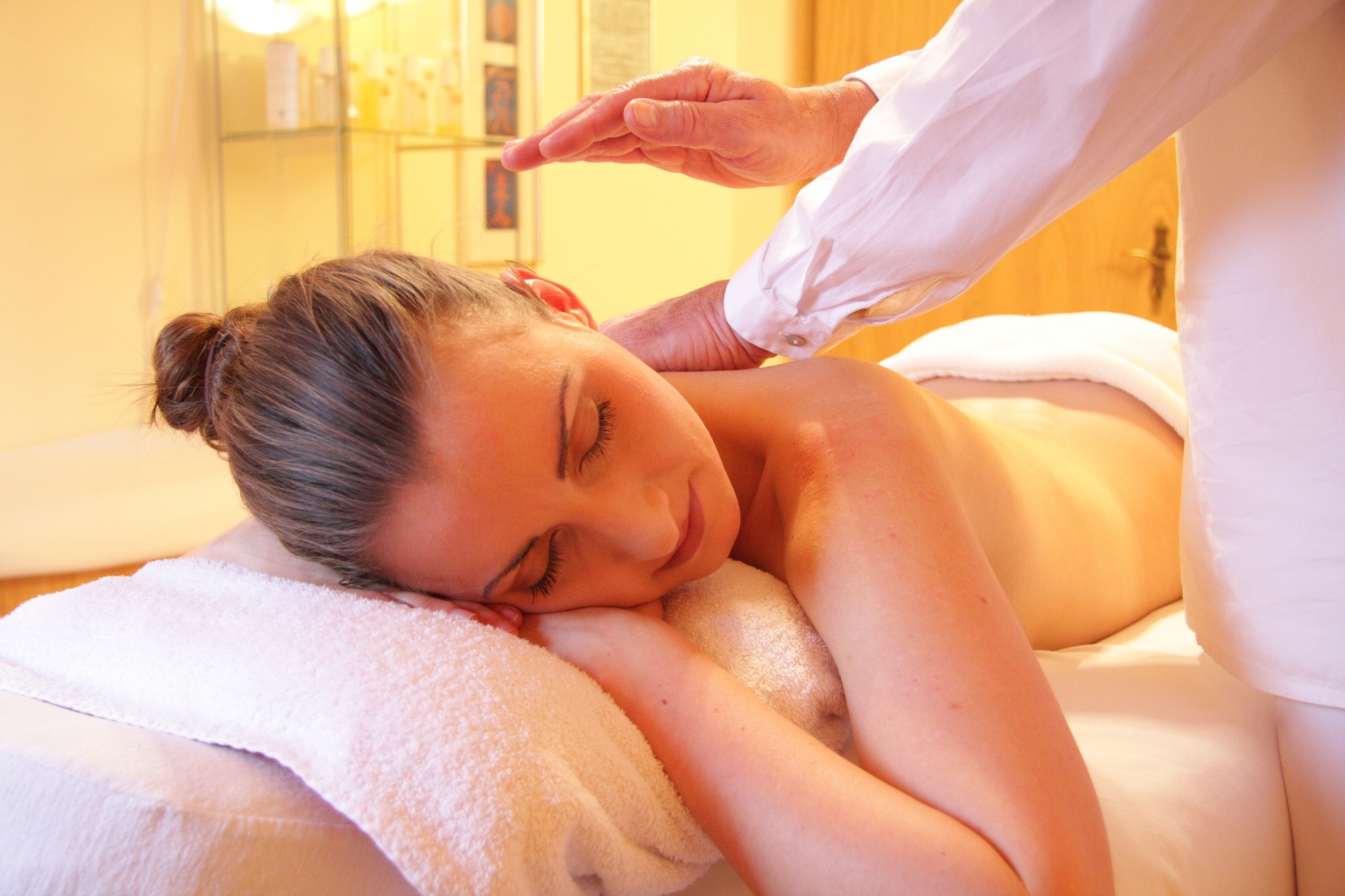Physiotherapeutische Behandlung in ruhiger Atmosphäre